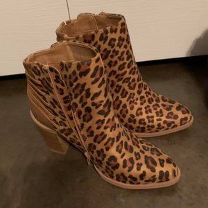 Size 6 animal print bootie